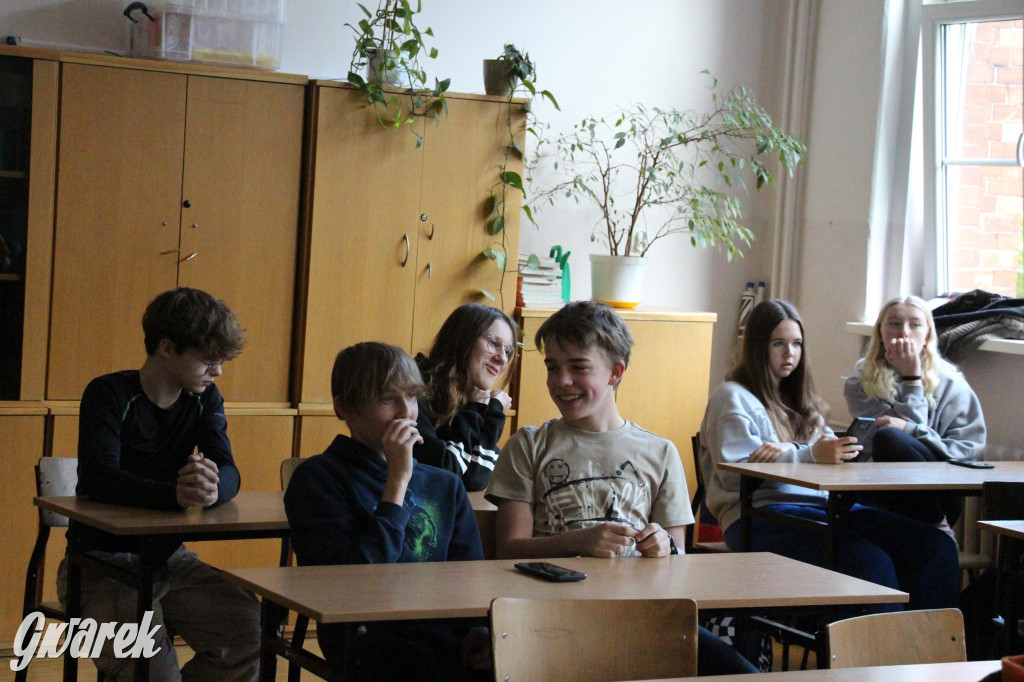 Tarnowskie Góry. Młodzież o szkole przyszłości. Ciekawy projekt tarnogórzan