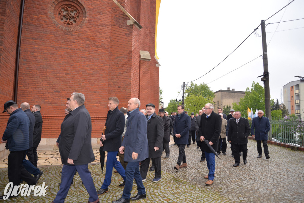 Śnieg z deszczem i odpust w Radzionkowie [FOTO]