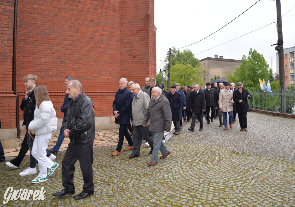 Śnieg z deszczem i odpust w Radzionkowie [FOTO]