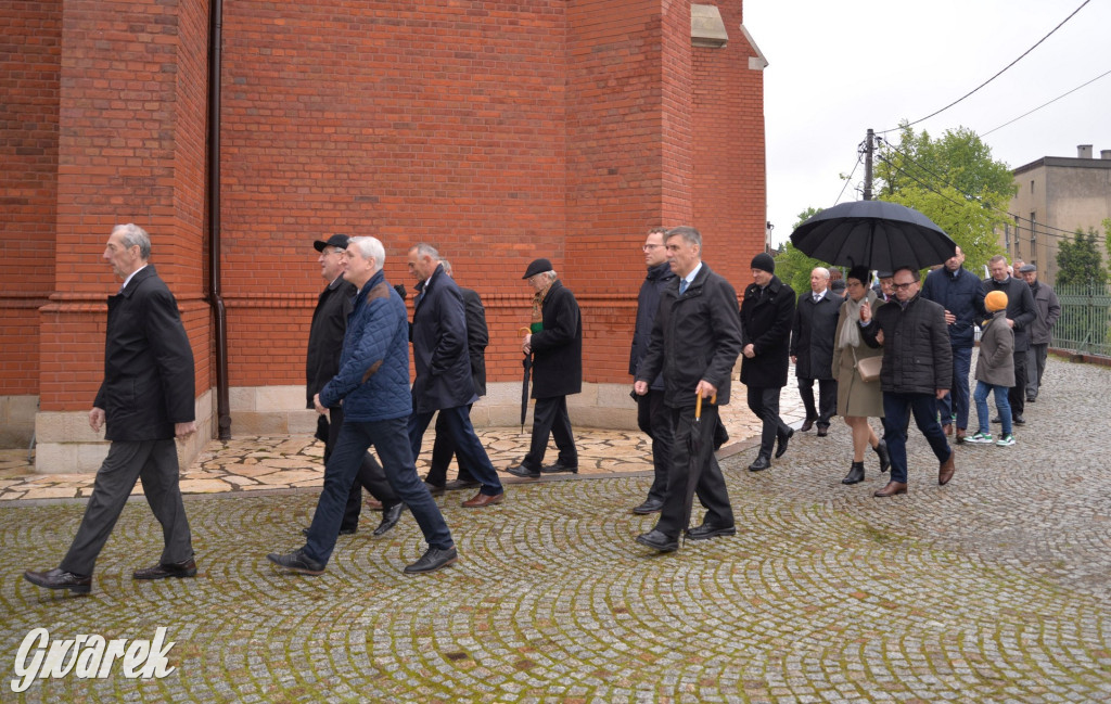 Śnieg z deszczem i odpust w Radzionkowie [FOTO]