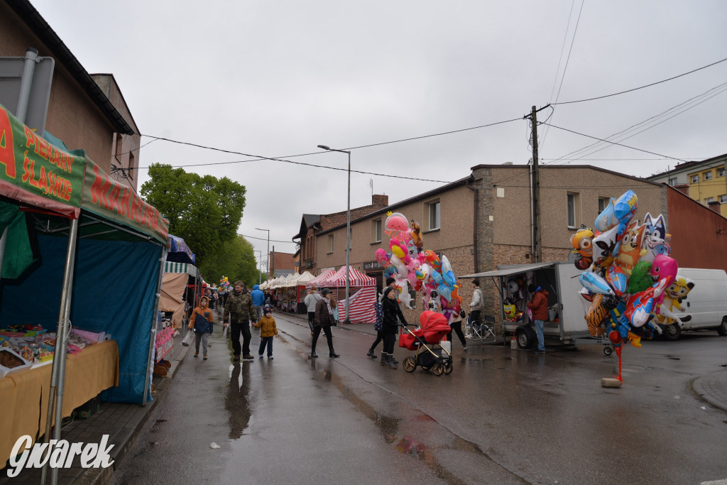 Śnieg z deszczem i odpust w Radzionkowie [FOTO]