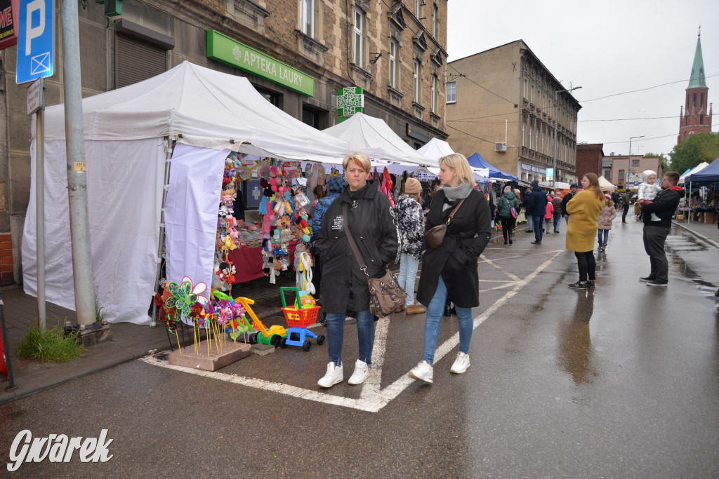 Śnieg z deszczem i odpust w Radzionkowie [FOTO]