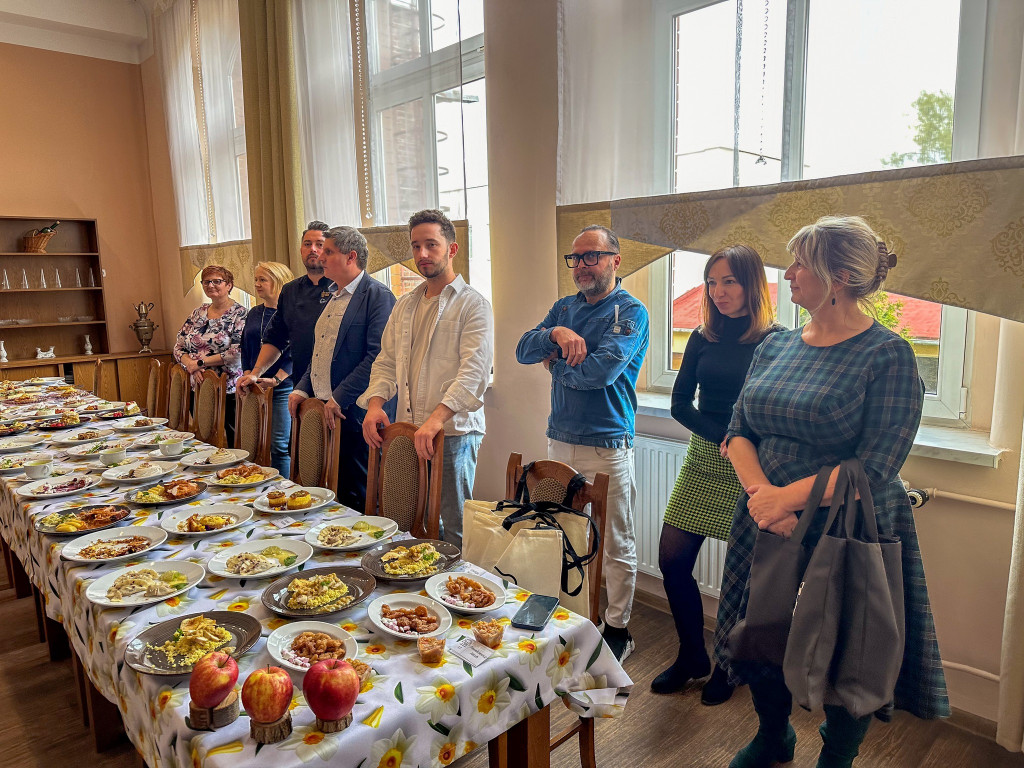 Uczniowie Gastronomika zaskoczyli kreatywnością [FOTO]