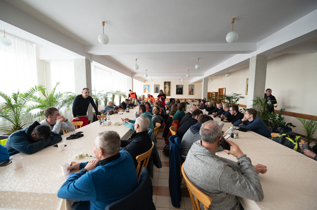 Nocna pielgrzymka z Piekar Śl. na Jasną Górę [FOTO]