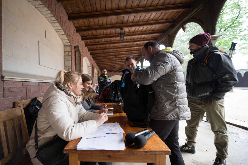 Nocna pielgrzymka z Piekar Śl. na Jasną Górę [FOTO]