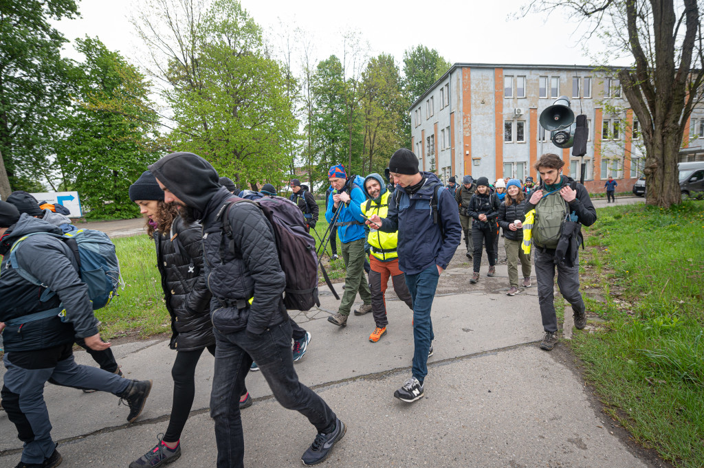 Nocna pielgrzymka z Piekar Śl. na Jasną Górę [FOTO]
