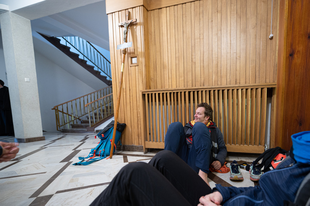 Nocna pielgrzymka z Piekar Śl. na Jasną Górę [FOTO]