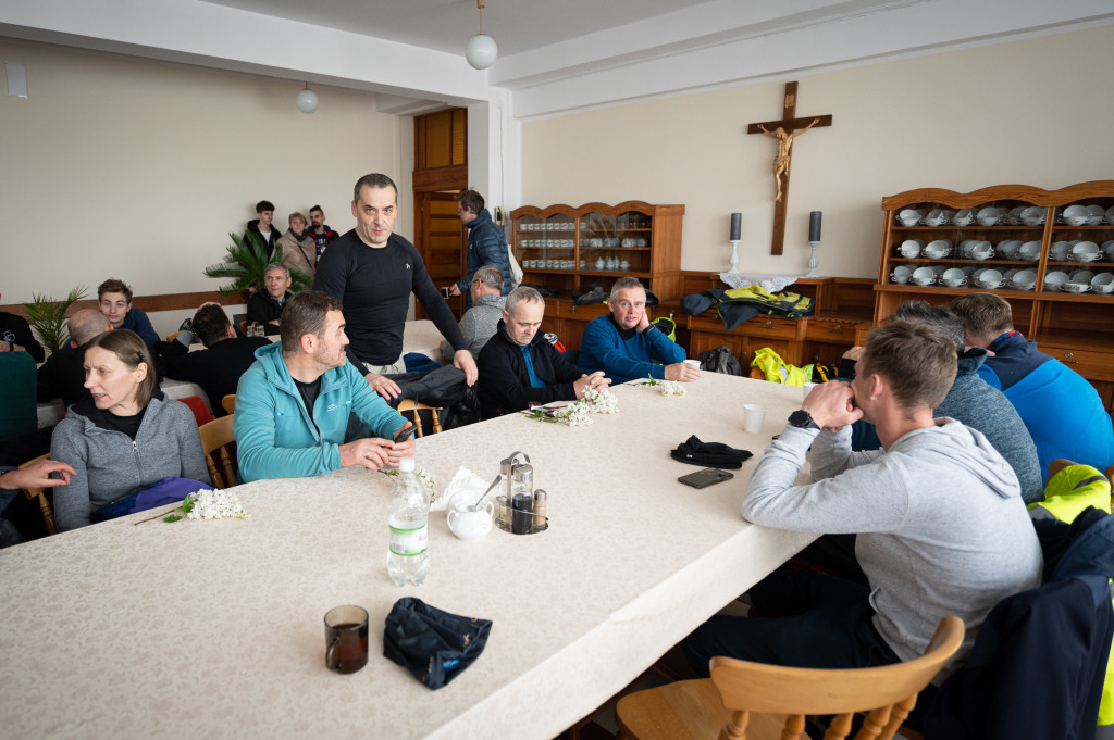 Nocna pielgrzymka z Piekar Śl. na Jasną Górę [FOTO]