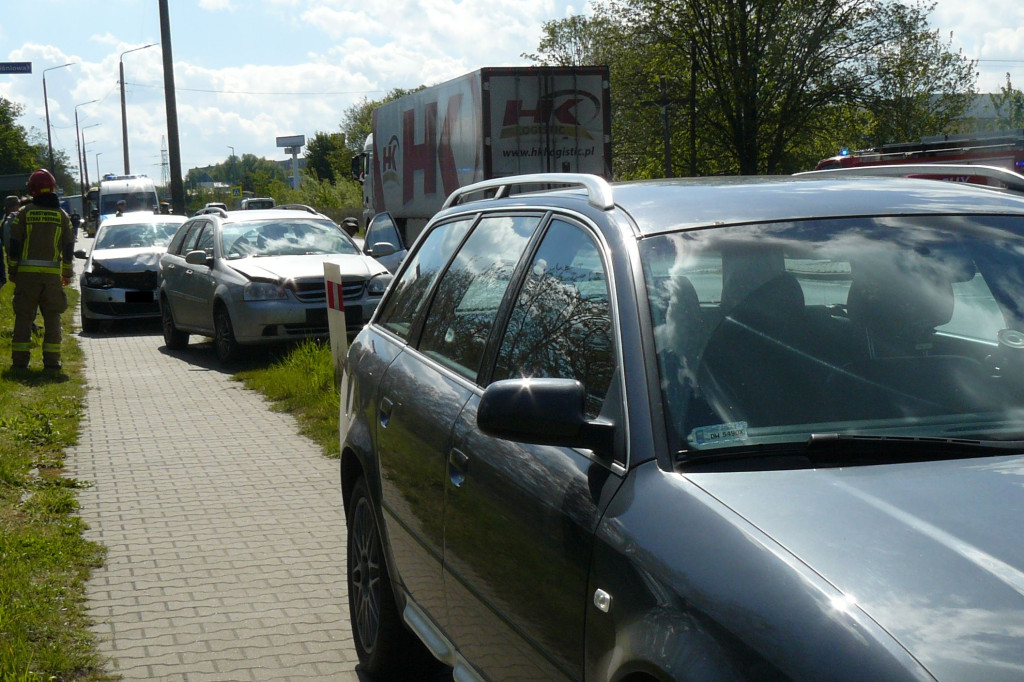 Tarnowskie Góry. Zderzenie 3 aut na Zagórskiej