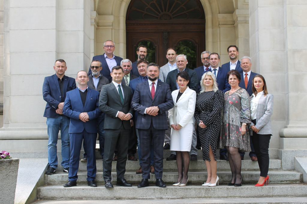 Powiat tarnogórski. Ostanie sesje, czas pożegnań