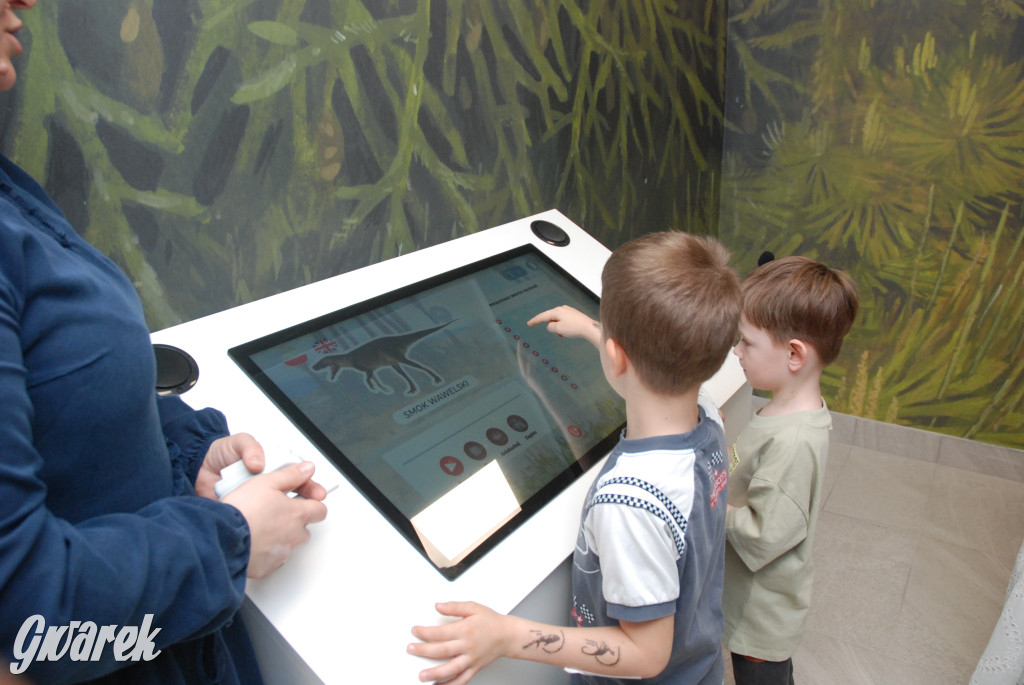 Majówka po sąsiedzku w muzeum paleontologicznym