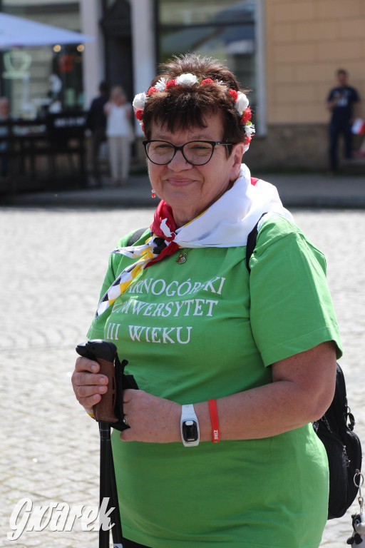 Tarnowskie Góry. Rajd i marsz z okazji Święta Flagi [FOTO]