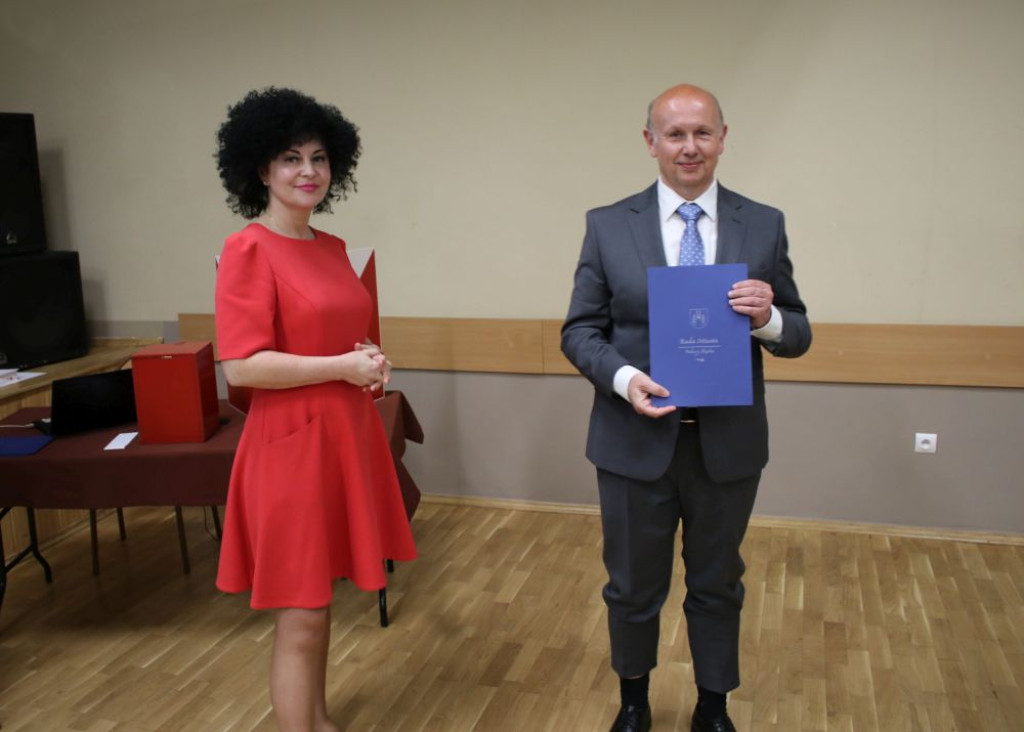 Nowi radni złożyli ślubowanie [GALERIA]