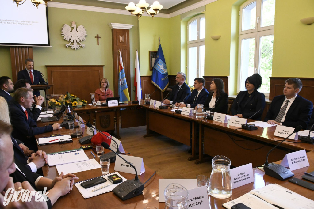 I sesja w Radzionkowie. Zobacz nowych radnych