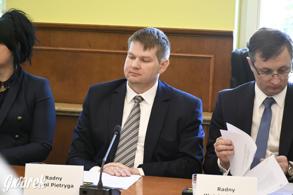 I sesja w Radzionkowie. Zobacz nowych radnych
