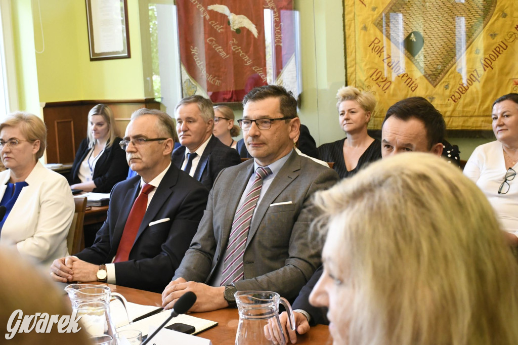 I sesja w Radzionkowie. Zobacz nowych radnych