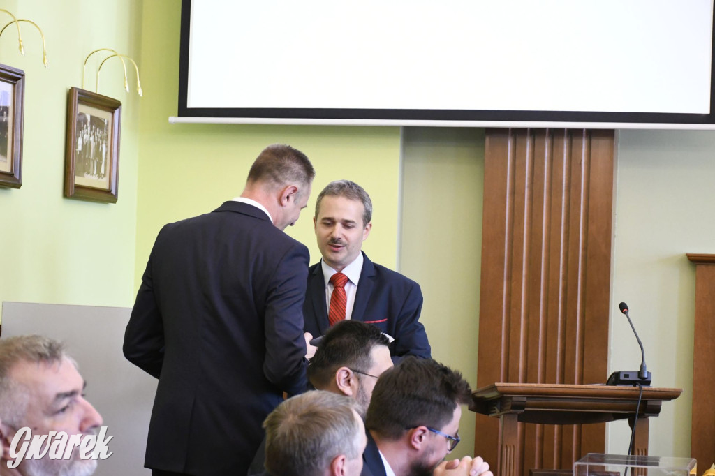 I sesja w Radzionkowie. Zobacz nowych radnych