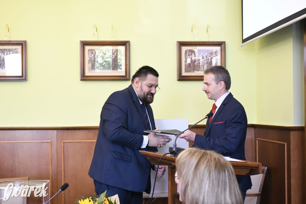 I sesja w Radzionkowie. Zobacz nowych radnych