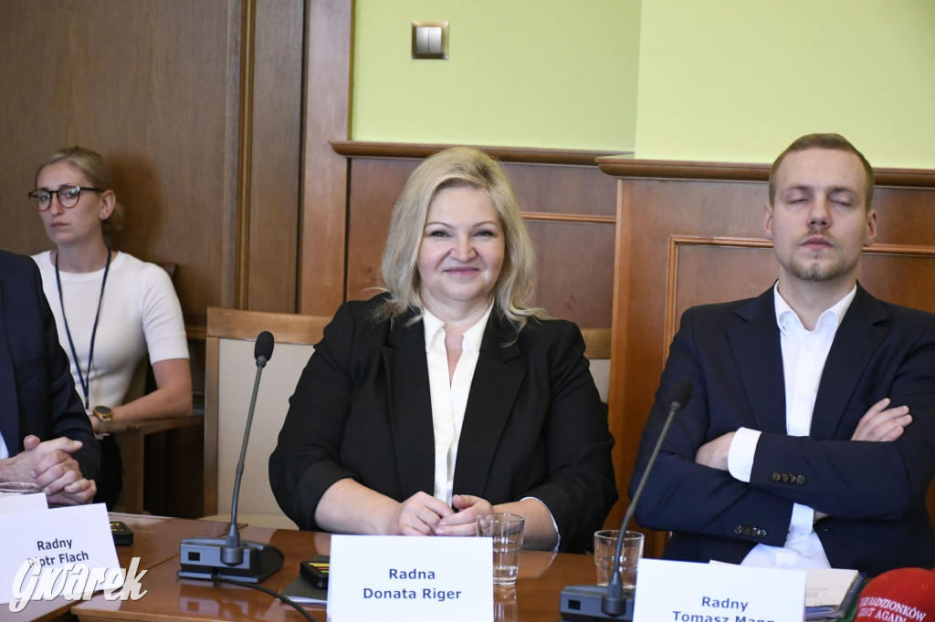 I sesja w Radzionkowie. Zobacz nowych radnych