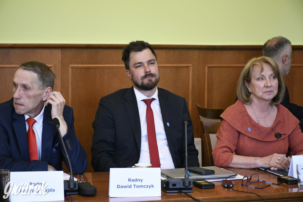 I sesja w Radzionkowie. Zobacz nowych radnych
