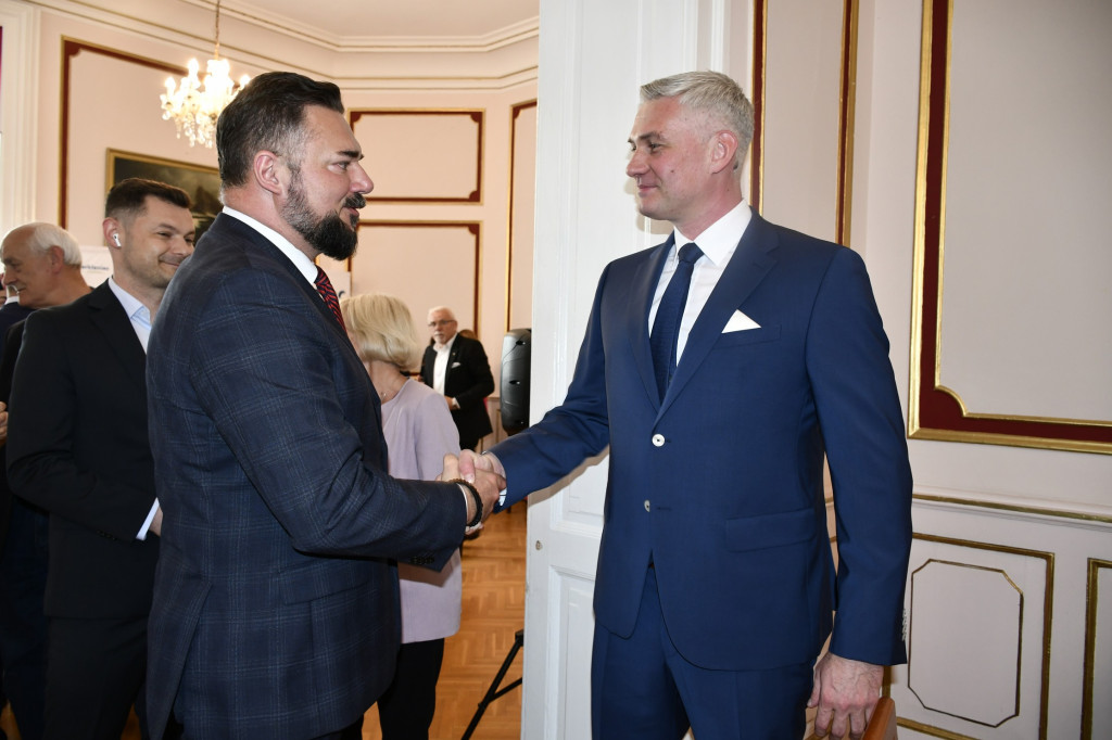 Pierwsza sesja rady gminy w Świerklańcu [ZDJĘCIA]