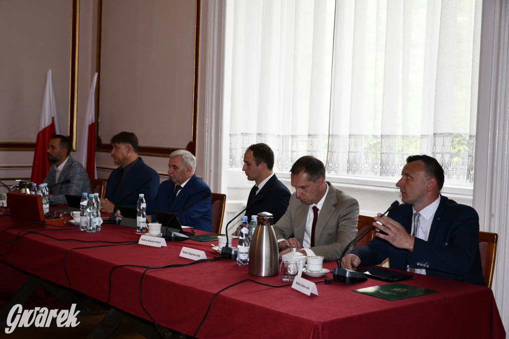 Pierwsza sesja rady gminy w Świerklańcu [ZDJĘCIA]