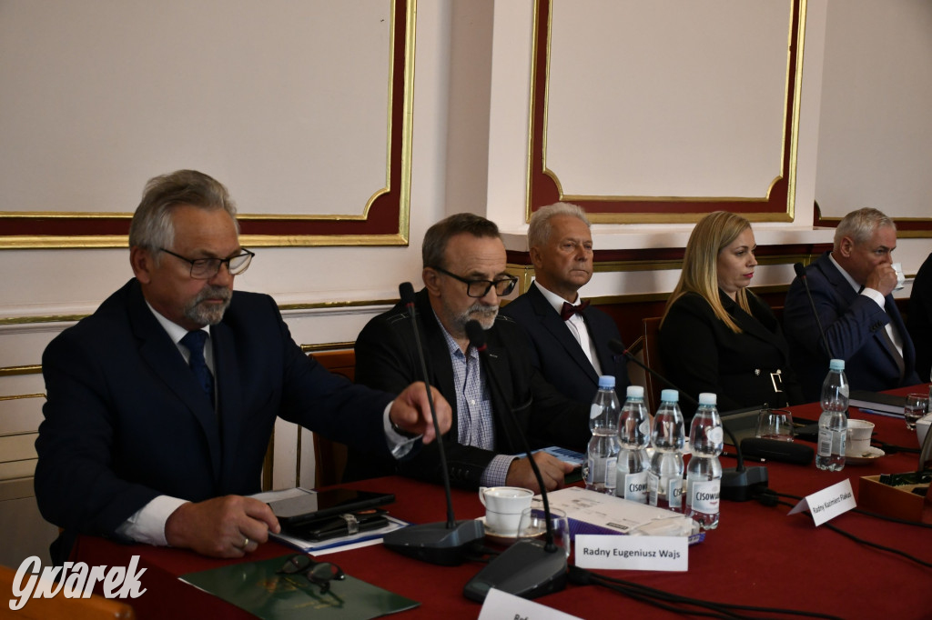 Pierwsza sesja rady gminy w Świerklańcu [ZDJĘCIA]