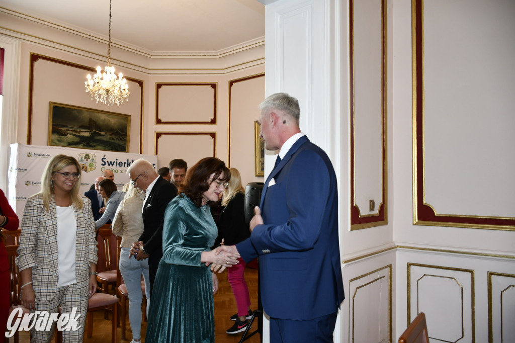 Pierwsza sesja rady gminy w Świerklańcu [ZDJĘCIA]