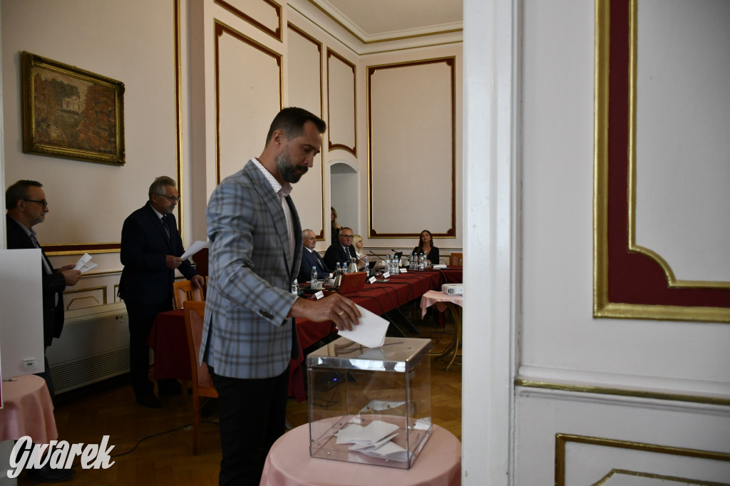 Pierwsza sesja rady gminy w Świerklańcu [ZDJĘCIA]