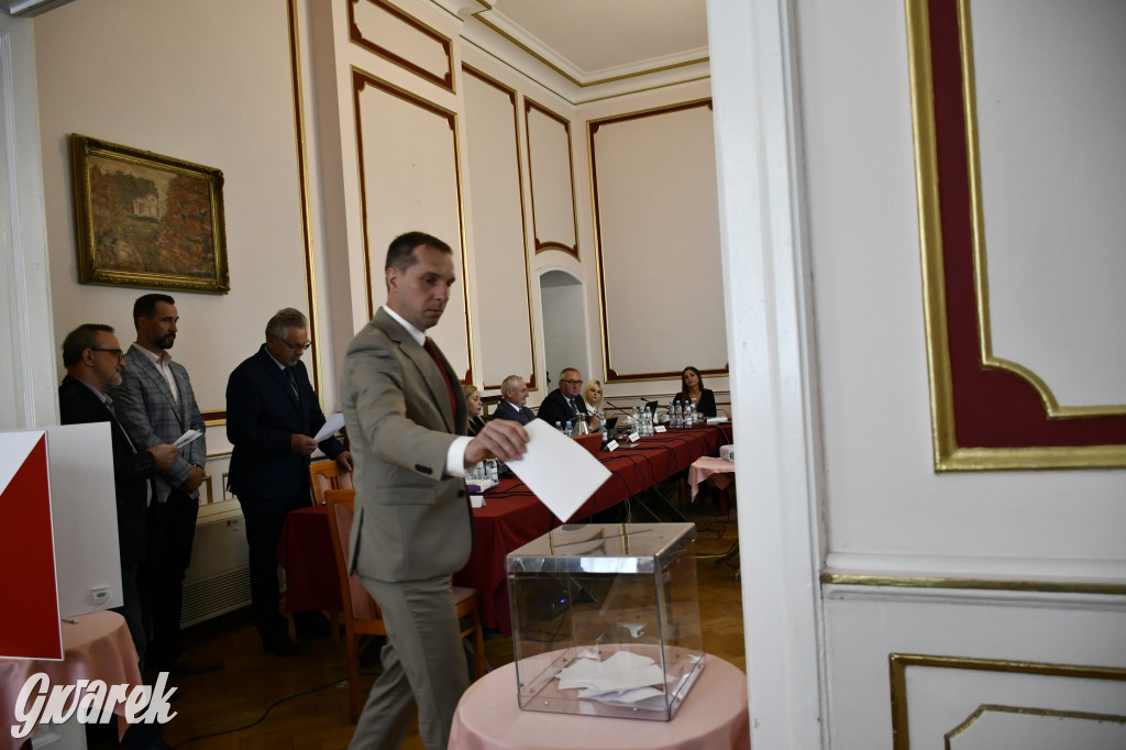 Pierwsza sesja rady gminy w Świerklańcu [ZDJĘCIA]