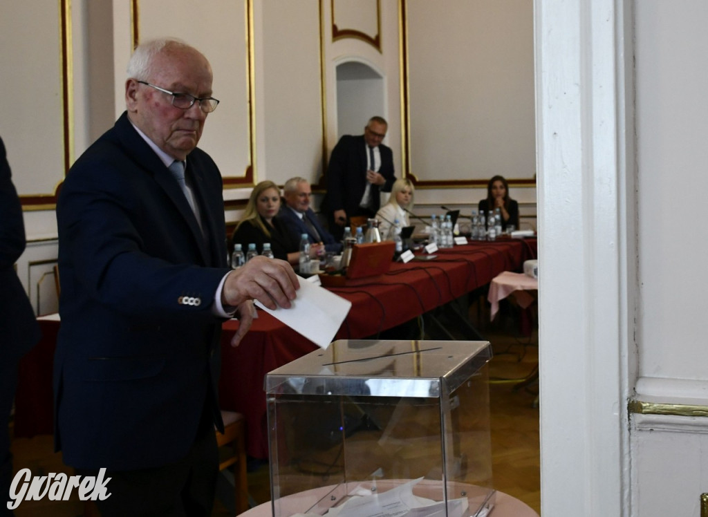 Pierwsza sesja rady gminy w Świerklańcu [ZDJĘCIA]