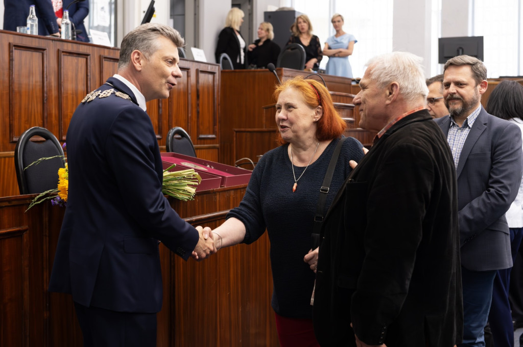 Start nowej kadencji. Prezydent i radni zaprzysiężeni