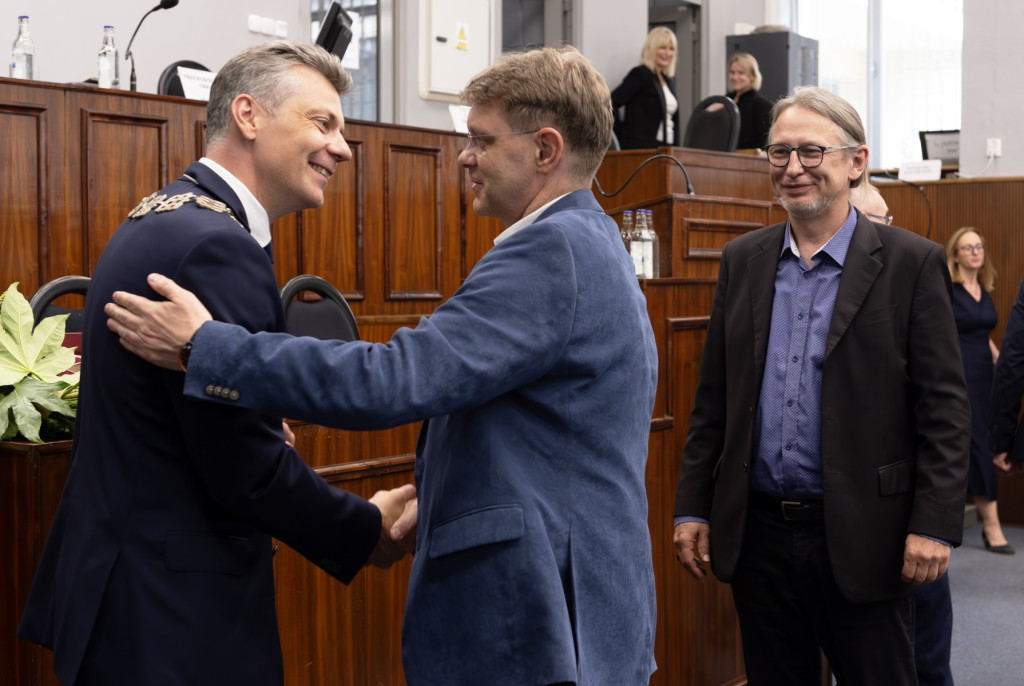 Start nowej kadencji. Prezydent i radni zaprzysiężeni