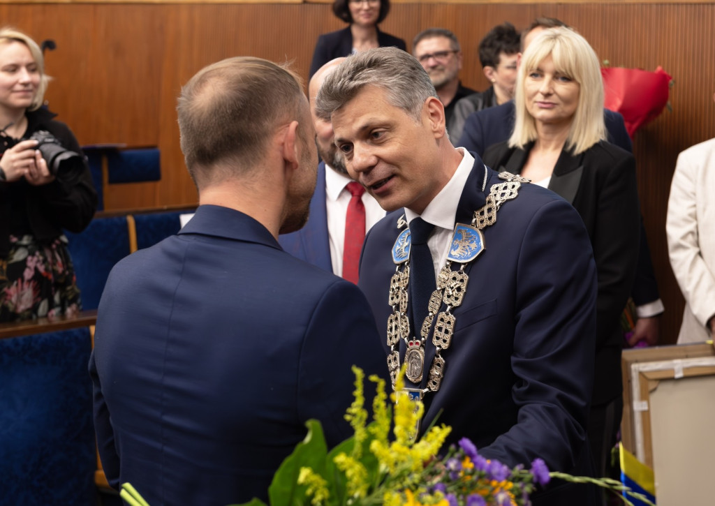 Start nowej kadencji. Prezydent i radni zaprzysiężeni