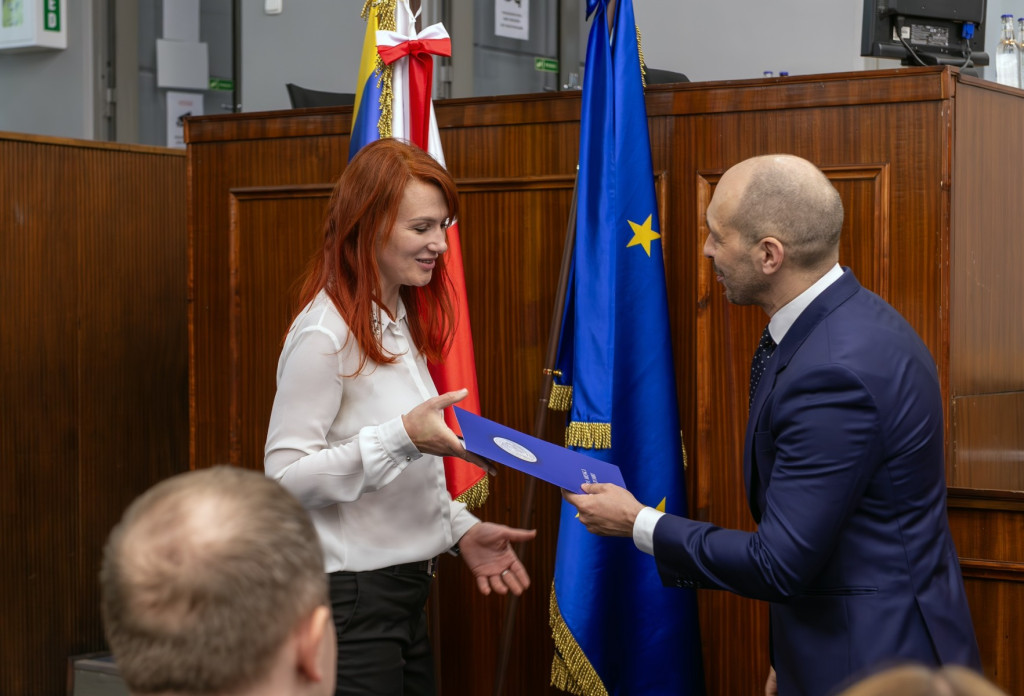 Start nowej kadencji. Prezydent i radni zaprzysiężeni