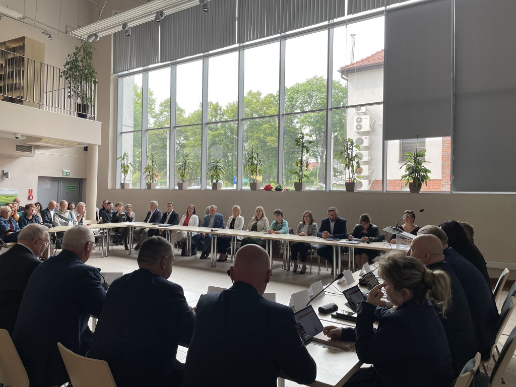 Nowa wójt i radni złożyli ślubowanie