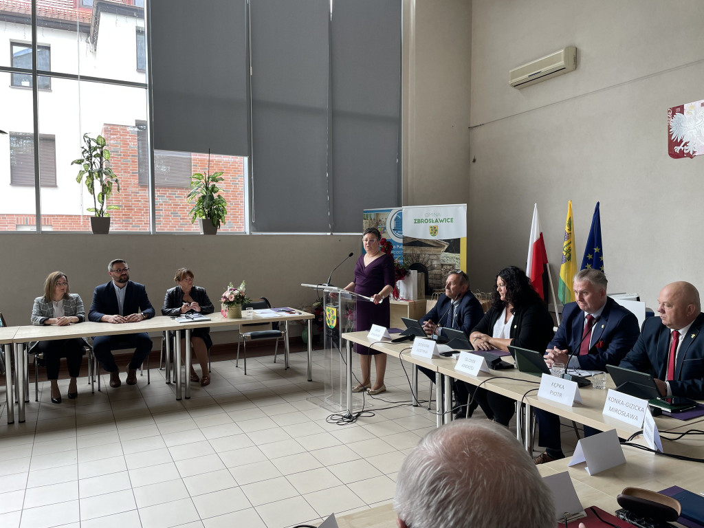 Nowa wójt i radni złożyli ślubowanie