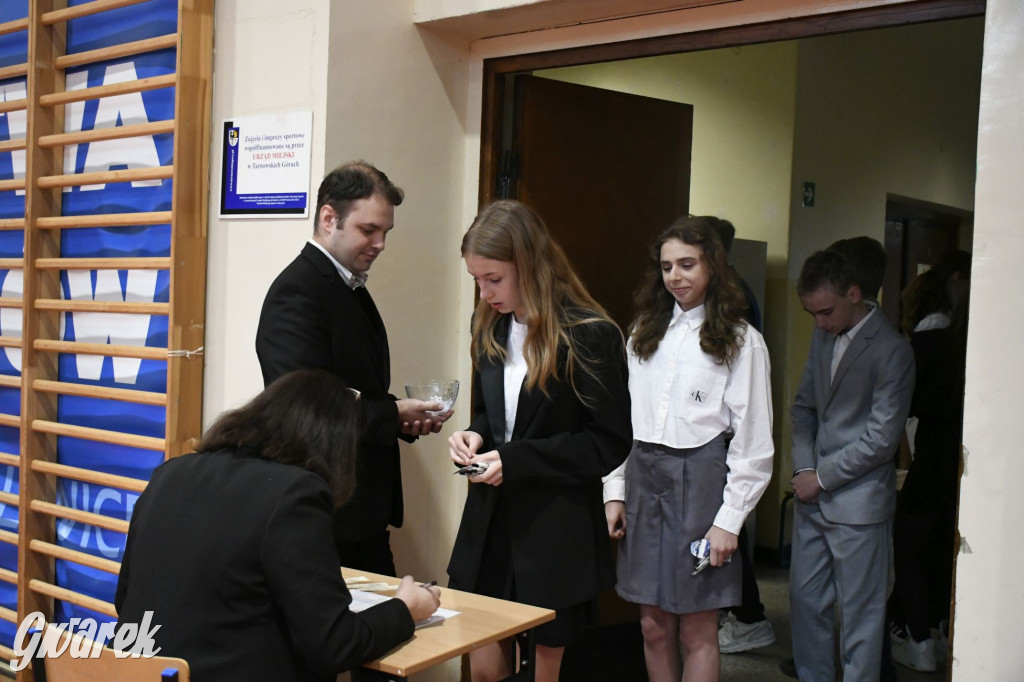 Ósmoklasiści z Trójki tuż przez egzaminem [FOTO]