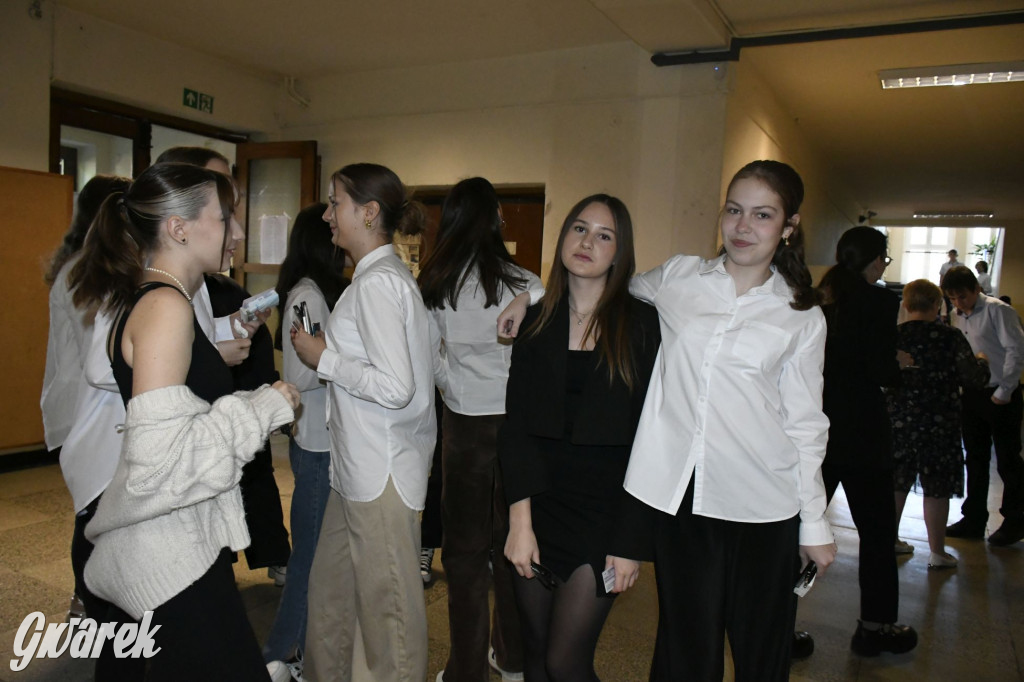 Ósmoklasiści z Trójki tuż przez egzaminem [FOTO]