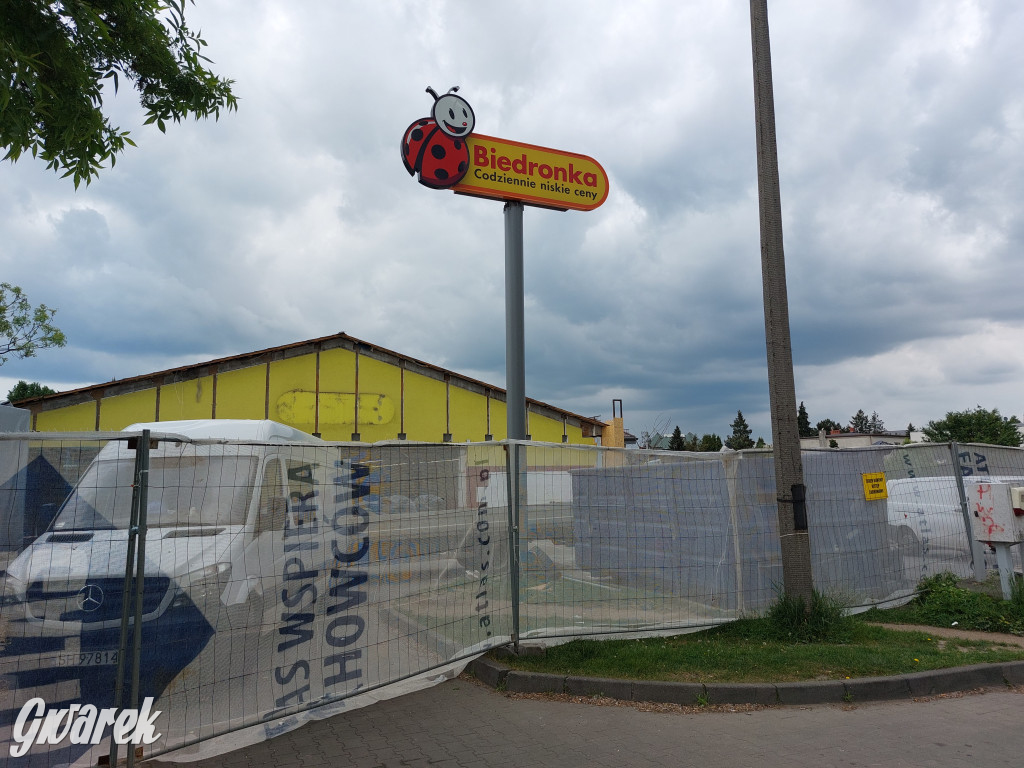 Tarnowskie Góry. Remont sklepu Biedronka