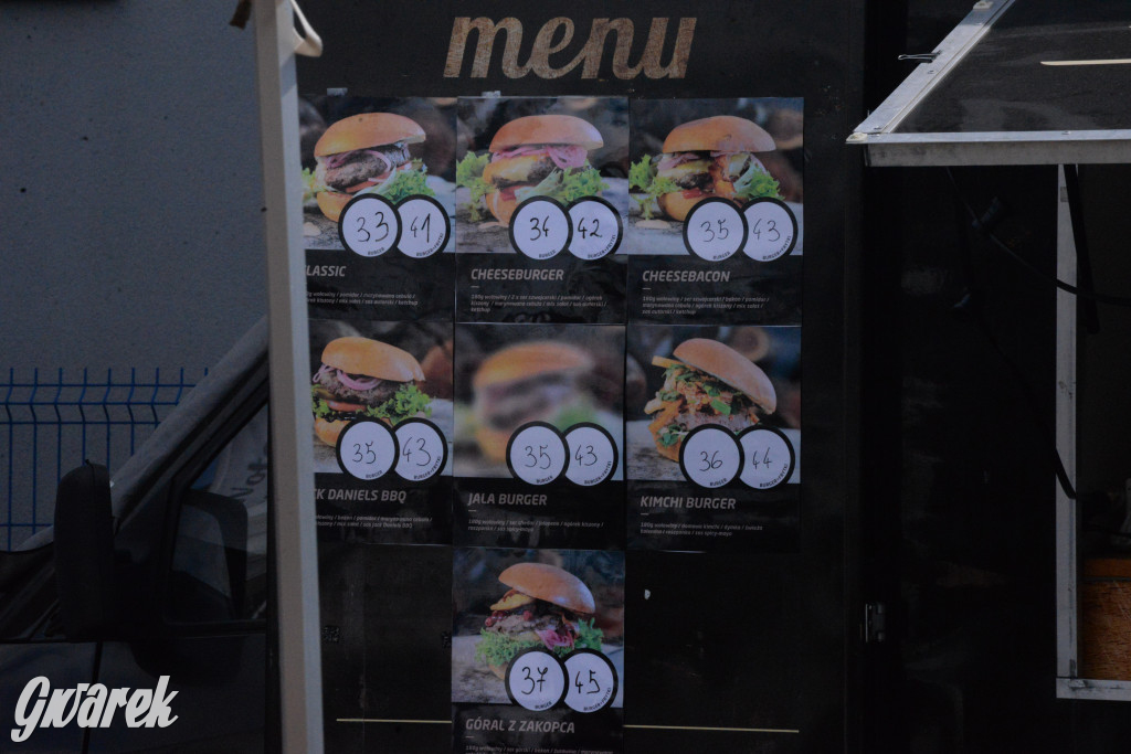 Foodtrucki w Tarnowskich Górach. Co serwują i za ile?