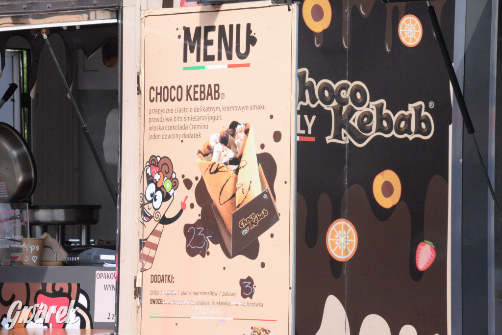 Foodtrucki w Tarnowskich Górach. Co serwują i za ile?