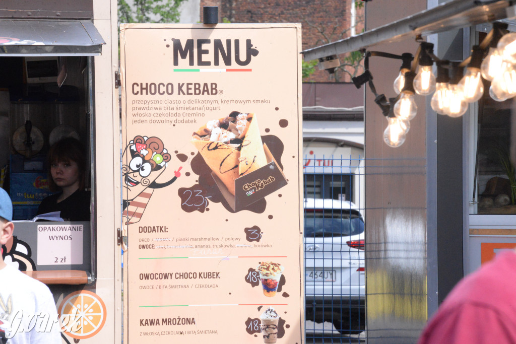 Foodtrucki w Tarnowskich Górach. Co serwują i za ile?