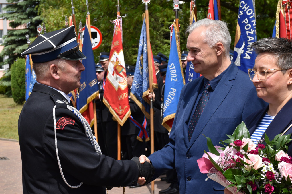 Świętowali Dzień Strażaka. Odznaczenia i wyróżnienia