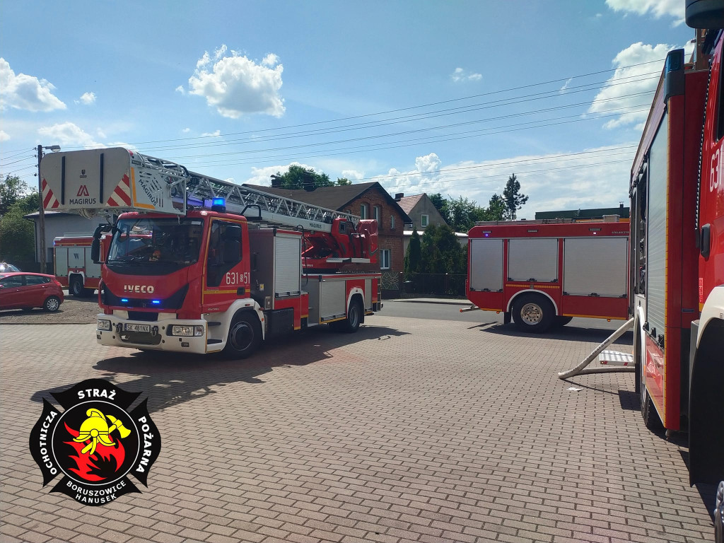 Pożar restauracji. Ewakuacja klientów i pracowników