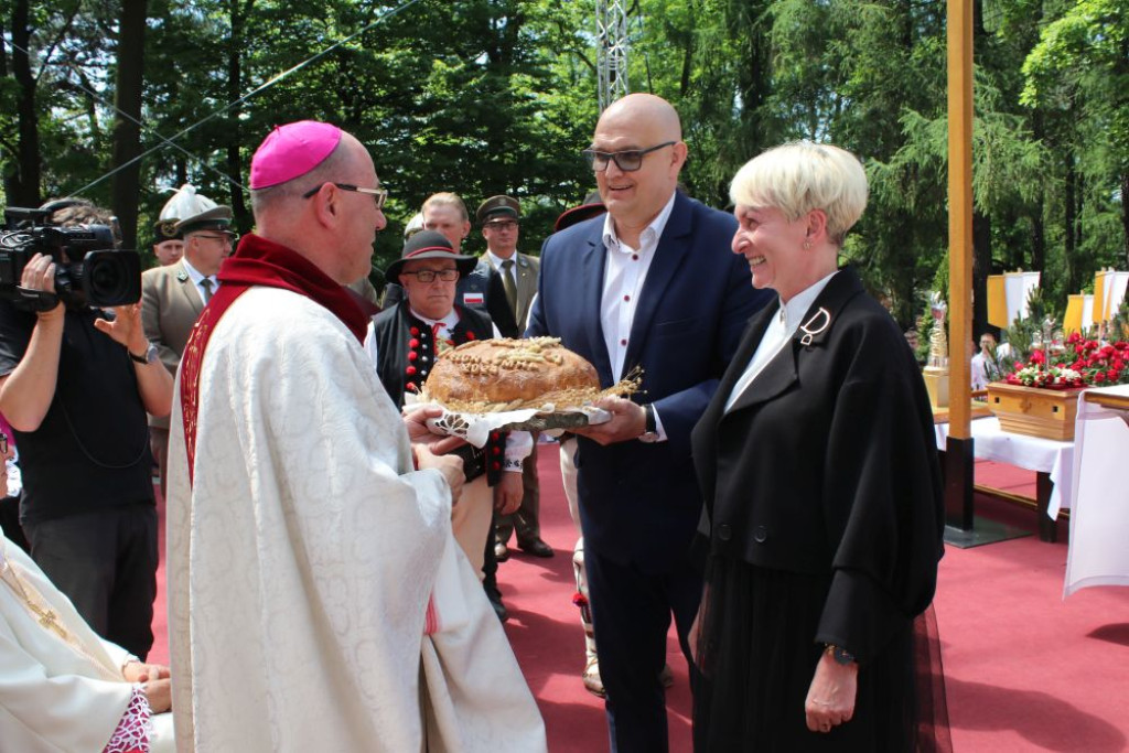 Doroczna pielgrzymka mężczyzn do Piekar Śląskich