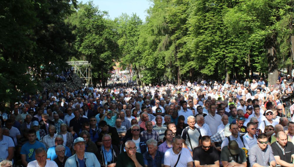 Doroczna pielgrzymka mężczyzn do Piekar Śląskich