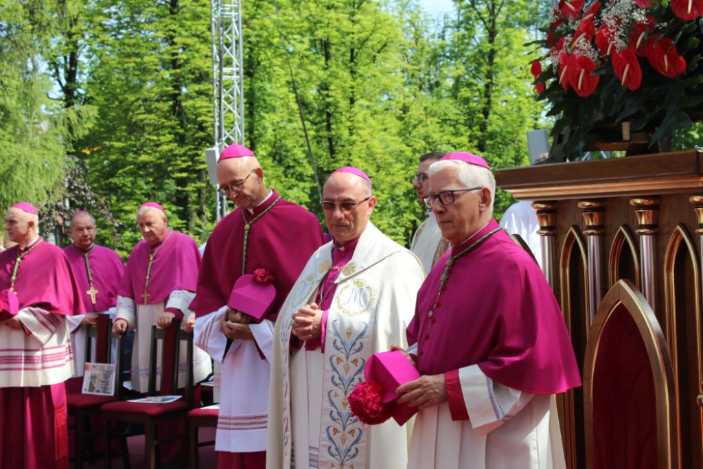 Doroczna pielgrzymka mężczyzn do Piekar Śląskich
