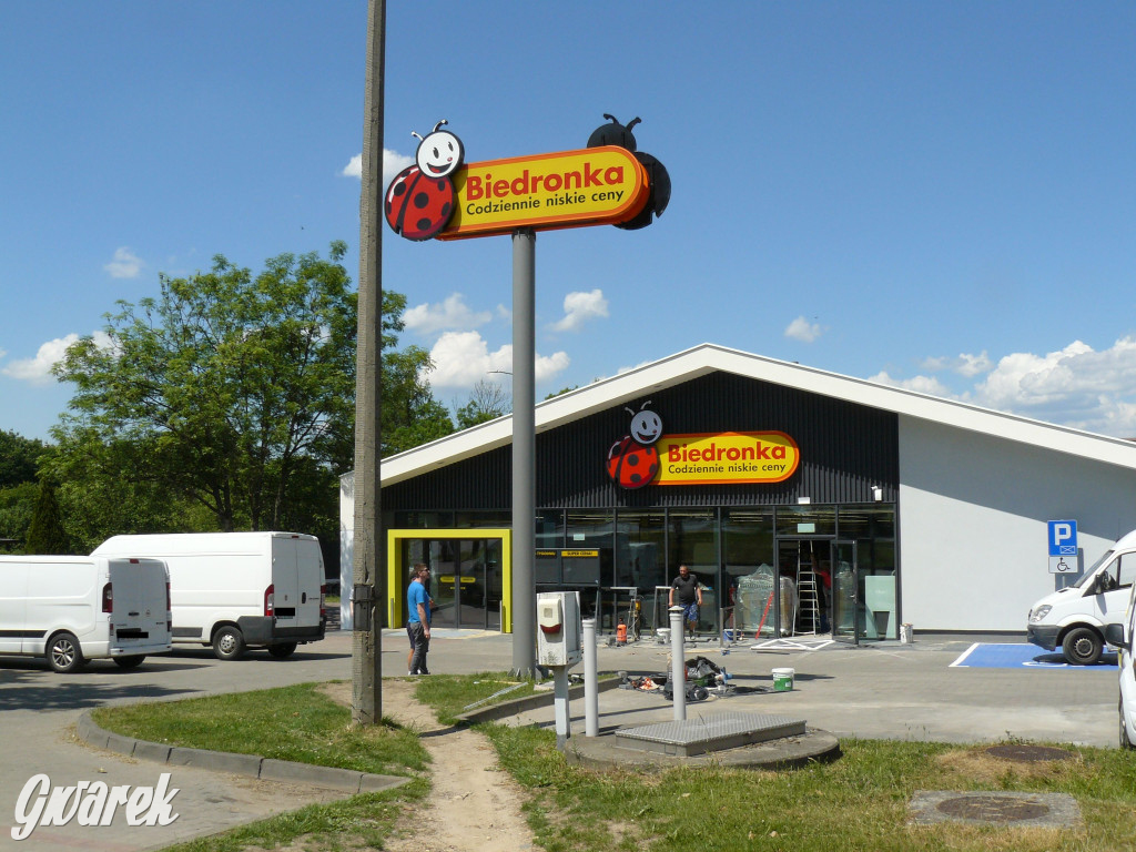 Tarnowskie Góry. Otwierają market Biedronka