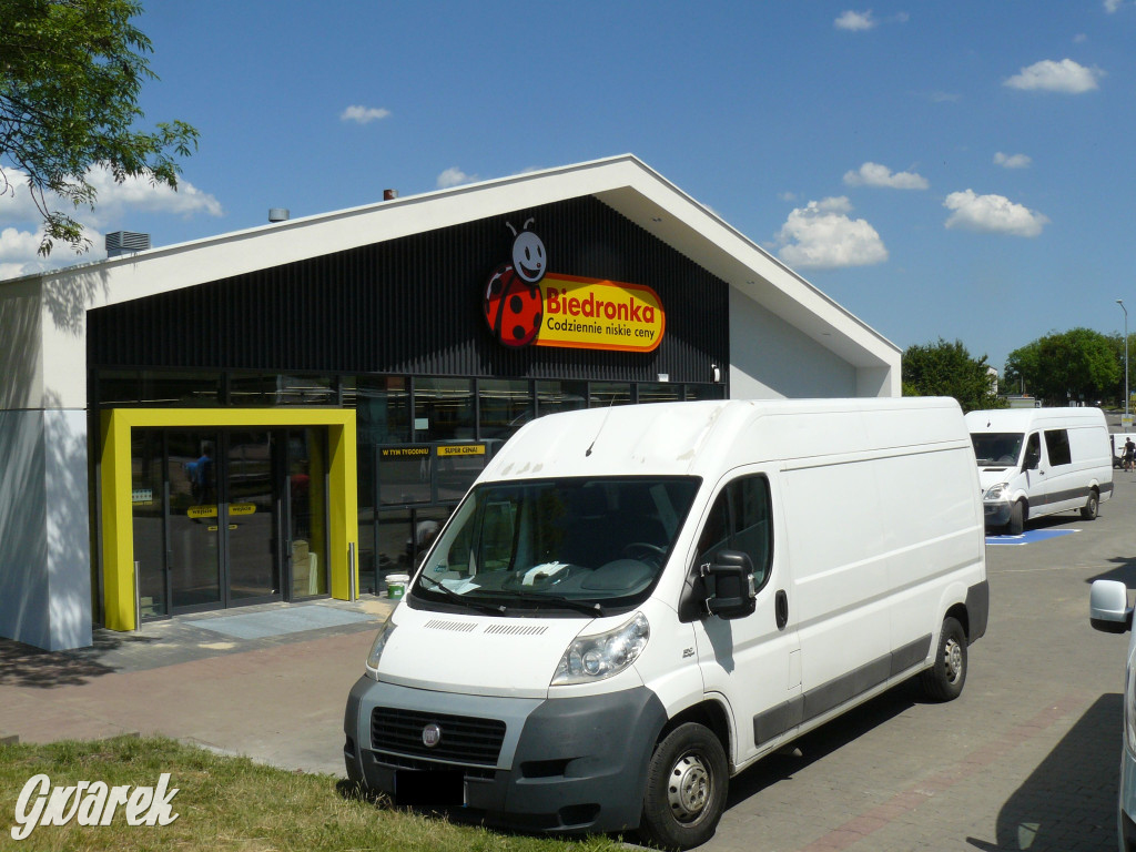Tarnowskie Góry. Otwierają market Biedronka